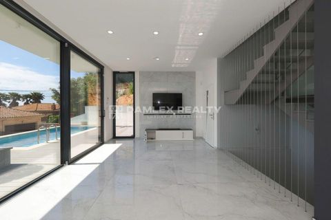 Villa i Lloret De Mar, Gerona, Lloret De Mar - € 795.000 | Ref: 74931 - foto 7