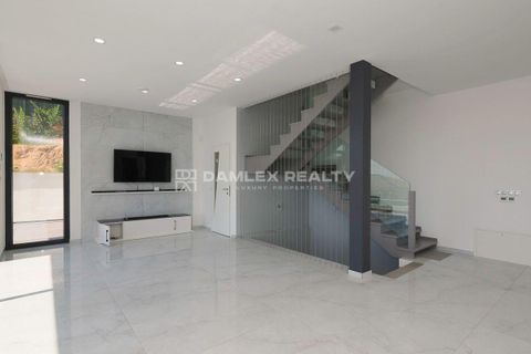 Villa i Lloret De Mar, Gerona, Lloret De Mar - € 795.000 | Ref: 74931 - foto 9