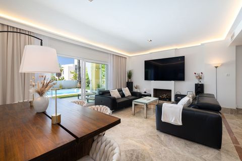 Rækkehus i Marbella, Malaga, Marbella - € 1.395.000 | Ref: R5383597 - foto 8