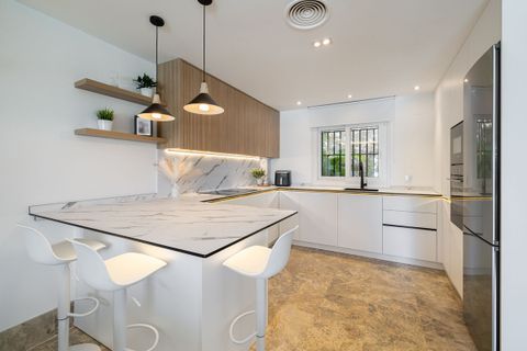Rækkehus i Marbella, Malaga, Marbella - € 1.395.000 | Ref: R5383597 - foto 12