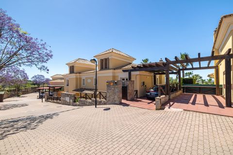 Rækkehus i Marbella, Malaga, Marbella - € 1.395.000 | Ref: R5383597 - foto 32