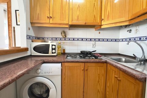 Leilighet i Torrevieja, Alicante, Torrevieja - € 141 900 | Ref: MLSC535206 - foto 3