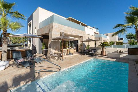 Villa i Benijofar, Alicante, Benijofar - € 699.000 | Ref: MLSC4109166 - foto 1