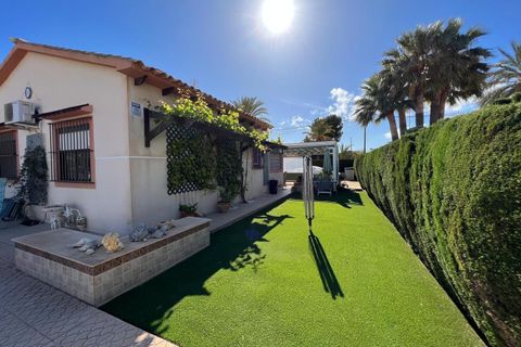 Villa a Cabo Roig, Alicante, Cabo Roig - € 790.000 | Ref: MLSC906093 - foto 2