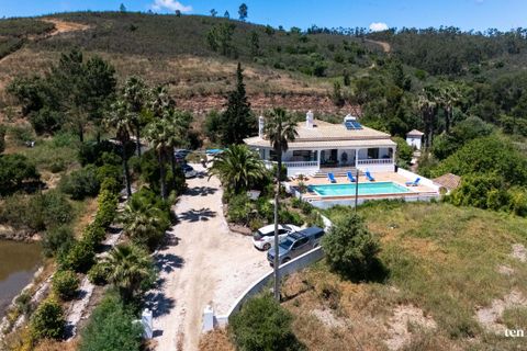 Villa i Marmelete, Faro, Marmelete - € 1.500.000 | Ref: V1308 - foto 38