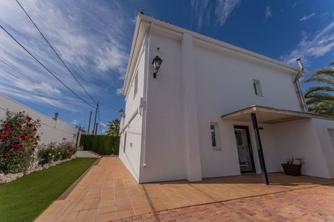Villa a Alicante, Alicante, Alicante - € 1.080.000 | Ref: LUX0057 - foto 23