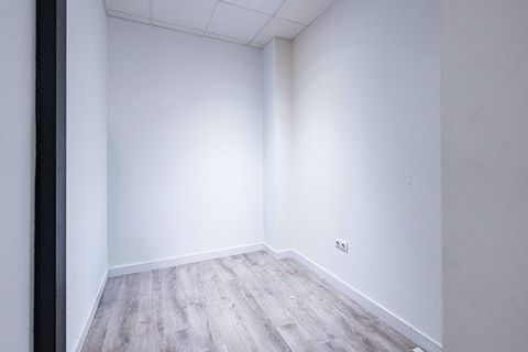 L'establiment comercial a Marbella, Malaga, Marbella - € 550.000 | Ref: EXP14257/8930 - foto 11