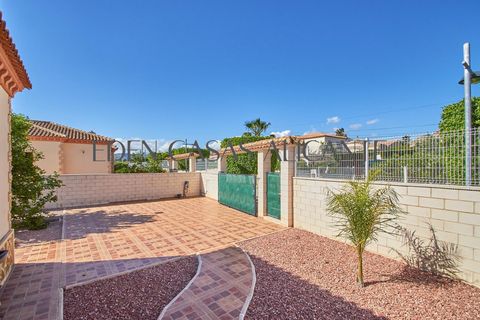 Villa i Busot, Alicante, Busot - € 498.000 | Ref: 01493/8734 - foto 43