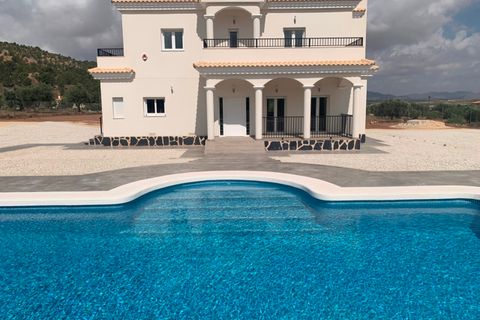 Villa a Pinoso, Alicante, Pinoso - € 423.000 | Ref: DMHL6006 - foto 6