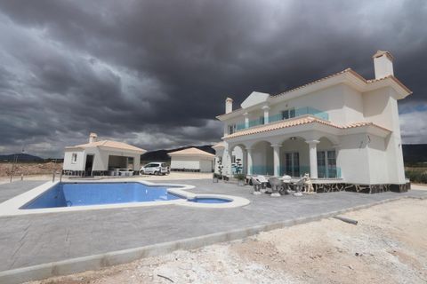 Villa a Pinoso, Alicante, Pinoso - € 423.000 | Ref: DMHL6006 - foto 13