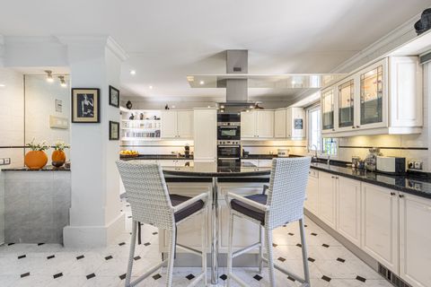 Villa i Marbella, Malaga, Marbella - € 2.900.000 | Ref: NEWV9438 - foto 5