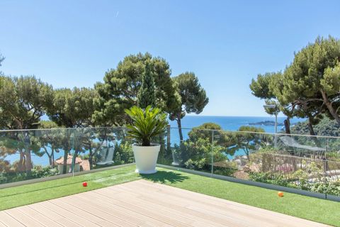 Villa i Eze, Alpes-Maritimes, Eze - € 3.000.000 | Ref: HH-16021759 - foto 1