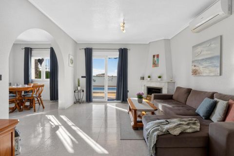 Villa - Playa Flamenca, Alicante, Playa Flamenca - € 495 000 | Réf : 200-4801 - photo 4