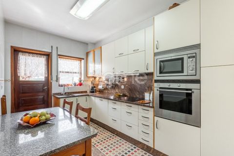 Villa i Senhora da Hora, Porto, Senhora da Hora - € 465.000 | Ref: ZMPT588975 - foto 12