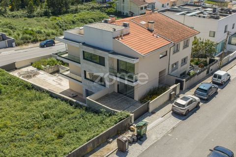 Villa i Canidelo, Porto, Canidelo - € 998.000 | Ref: ZMPT588477 - foto 1