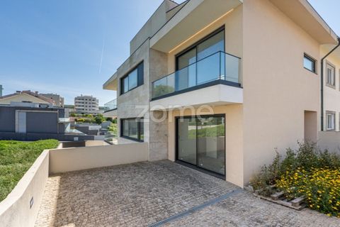Villa i Canidelo, Porto, Canidelo - € 998.000 | Ref: ZMPT588477 - foto 3