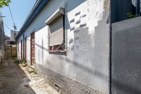 Villa a Pedroucos, Porto, Pedroucos - € 175.000 | Ref: ZMPT588740 - foto 8