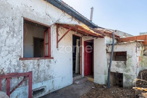 Villa a Pedroucos, Porto, Pedroucos - € 175.000 | Ref: ZMPT588740 - foto 16