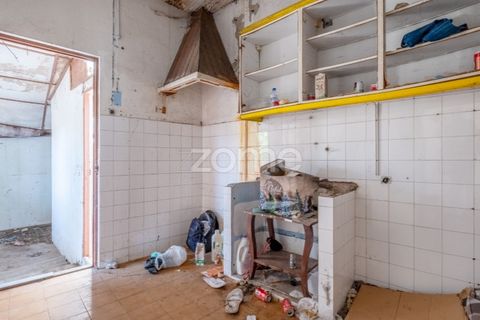 Villa a Pedroucos, Porto, Pedroucos - € 175.000 | Ref: ZMPT588740 - foto 27