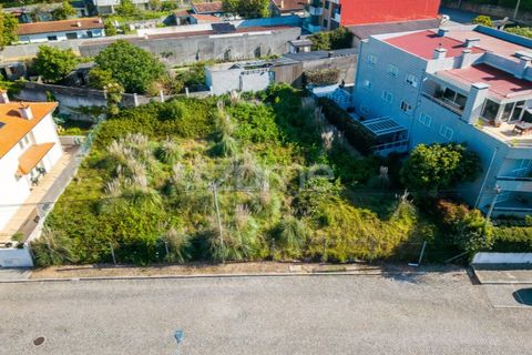 Helårsgrund i Arcozelo, Porto, Arcozelo - € 95.000 | Ref: ZMPT588415 - foto 3