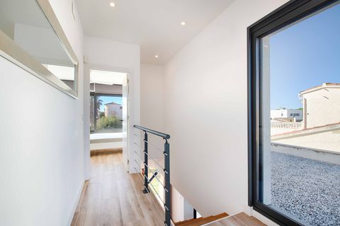 Villa a Empuriabrava, Gerona, Empuriabrava - € 1.150.000 | Ref: W-049N0R - foto 23