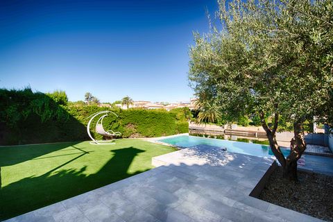 Villa a Empuriabrava, Gerona, Empuriabrava - € 1.150.000 | Ref: W-049N0R - foto 8
