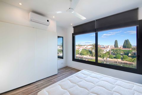 Villa a Empuriabrava, Gerona, Empuriabrava - € 1.150.000 | Ref: W-049N0R - foto 27