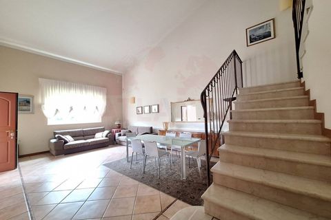 Villa a Rovato, Brescia, Rovato - € 410.000 | Ref: Rovato410 - foto 15