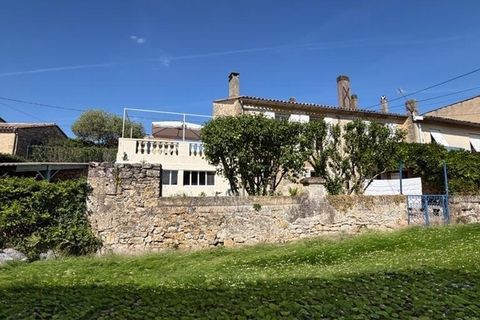 Landsbyhus i Sainte-Colombe, Gironde, Sainte-Colombe - € 239.000 | Ref: 830032601812 - foto 1