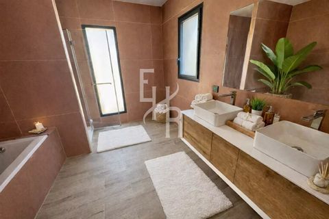 Villa i Mougins, Alpes-Maritimes, Mougins - € 1.399.000 | Ref: 87020452 - foto 10