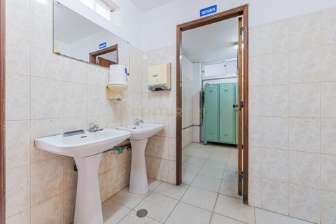 Erhvervsejendom i Amadora, Lisbon, Amadora - € 70.000 | Ref: C0379-01041 - foto 13