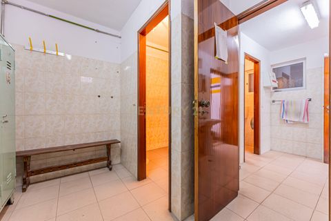 Erhvervsejendom i Amadora, Lisbon, Amadora - € 70.000 | Ref: C0379-01041 - foto 15