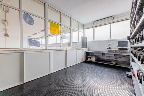 Erhvervsejendom i Amadora, Lisbon, Amadora - € 70.000 | Ref: C0379-01041 - foto 21
