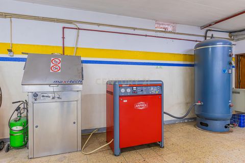 Erhvervsejendom i Amadora, Lisbon, Amadora - € 70.000 | Ref: C0379-01041 - foto 29