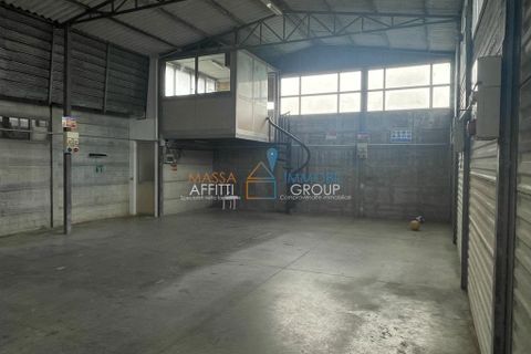 L'establiment comercial a Massa, Massa and Carrara, Massa - € 850/mes | Ref: 2659 - foto 4
