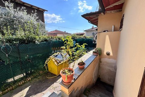 Villa a Massa, Massa and Carrara, Massa - € 379.000 | Ref: 3701 - foto 39