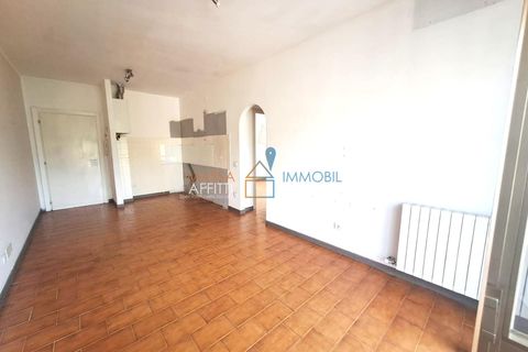 Lejlighed i Massa, Massa and Carrara, Massa - € 200.000 | Ref: 3703 - foto 2