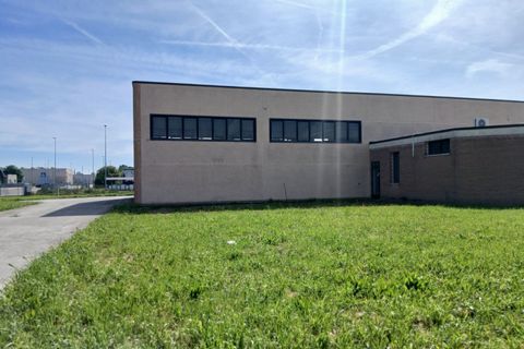 Erhvervsejendom i Copparo, Ferrara, Copparo - € 264.999 | Ref: Copparo - foto 6