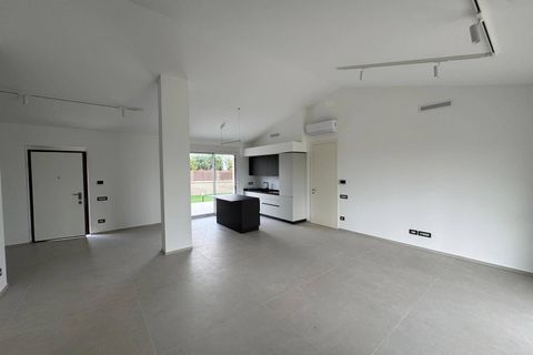 Wohnung in Fermo, Fermo, Fermo - € 1.500/Monat | Ref: AA420 - Foto 2