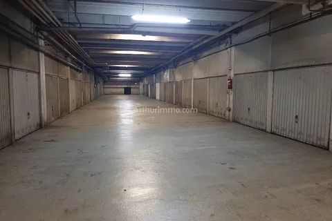 Garage i Colmar, Haut-Rhin, Colmar - € 14.000 | Ref: 87016842 - foto 1