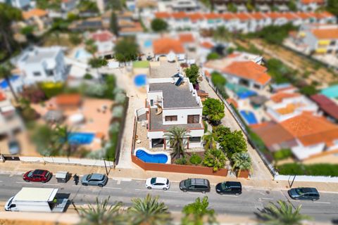 Villa i Albir, Alicante, Albir - € 925.000 | Ref: SLV8-4175J - foto 1