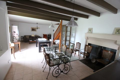 Villa a Chassiecq, Charente, Chassiecq - € 224.700 | Ref: BVI85081 - foto 3