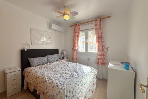Byhus i Cabo Roig, Alicante, Cabo Roig - € 219.950 | Ref: V-25176 - foto 9