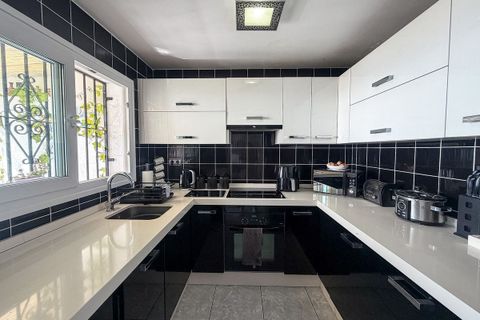 Byhus i Torrox Costa, Malaga, Torrox Costa - € 340.000 | Ref: R5389174 - foto 9