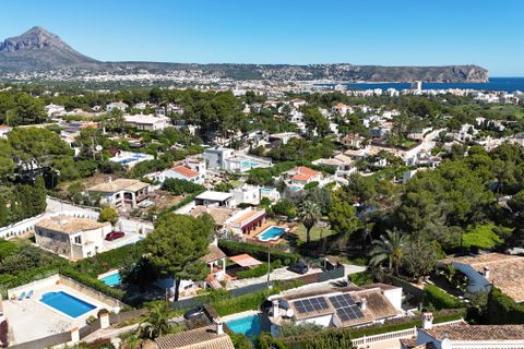 Villa i Javea, Alicante, Javea - € 650.000 | Ref: LUX6071 - foto 1
