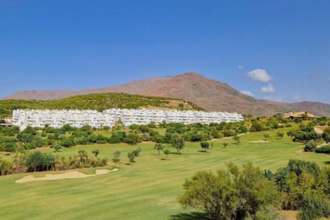 Penthouse i Estepona, Malaga, Estepona - € 289.900 | Ref: R5380057 - foto 32