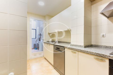 Apartament a Valencia, Valencia, Valencia - € 2.100/mes | Ref: AV2605077 - foto 7