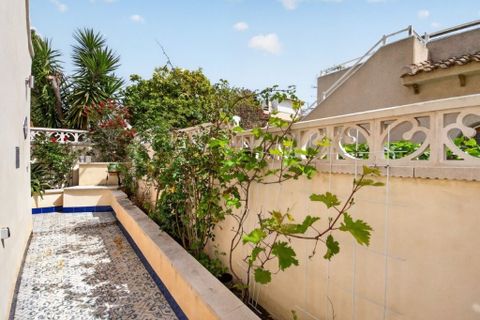 Villa i Torrevieja, Alicante, Torrevieja - € 179.000 | Ref: MLSC6962366 - foto 23