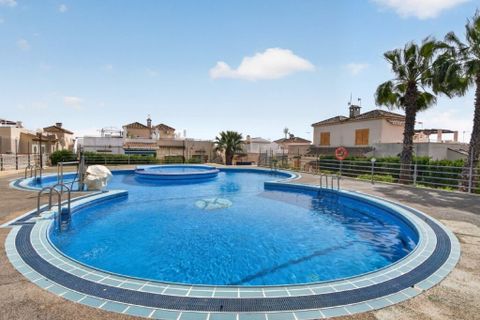 Villa i Torrevieja, Alicante, Torrevieja - € 179.000 | Ref: MLSC6962366 - foto 26