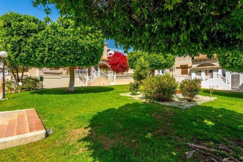 Villa i Torrevieja, Alicante, Torrevieja - € 179.000 | Ref: MLSC6962366 - foto 29